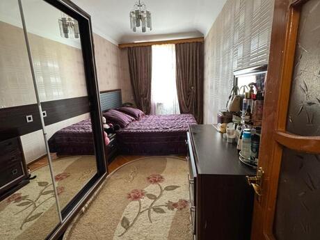 2 otaqlı köhnə tikili - Neftçilər m. - 50 m²
