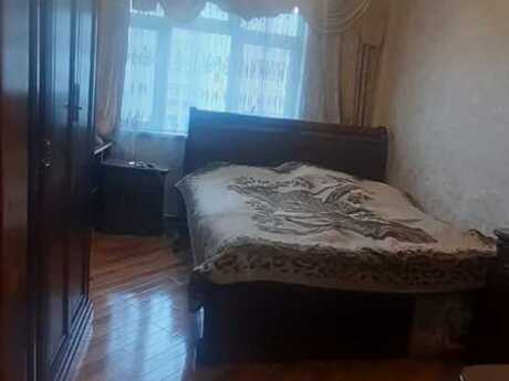 3 otaqlı köhnə tikili - Memar Əcəmi m. - 70 m²