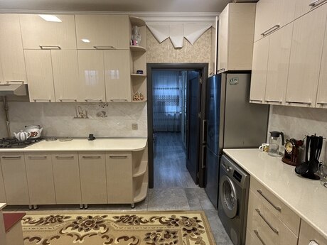 2 otaqlı köhnə tikili - Xətai r. - 60 m²