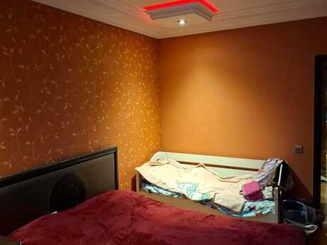 2 otaqlı köhnə tikili - Memar Əcəmi m. - 60 m²