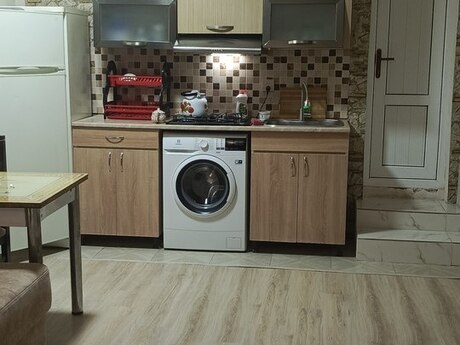 1 otaqlı yeni tikili - Elmlər Akademiyası m. - 30 m²