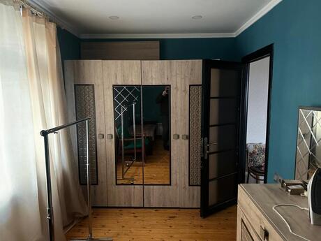 2 otaqlı köhnə tikili - Neftçilər m. - 44 m²