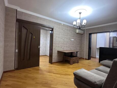 3 otaqlı köhnə tikili - Əhmədli m. - 50 m²