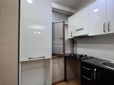 3 otaqlı köhnə tikili - Əhmədli m. - 50 m²