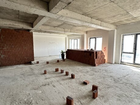3 otaqlı yeni tikili - Ağ şəhər q. - 140 m²