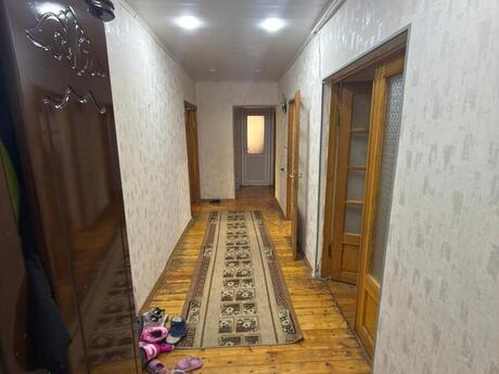 4 otaqlı köhnə tikili - Yeni Günəşli q. - 100 m²