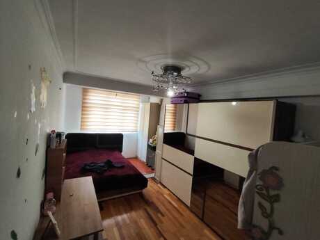 2 otaqlı köhnə tikili - Həzi Aslanov q. - 45 m²