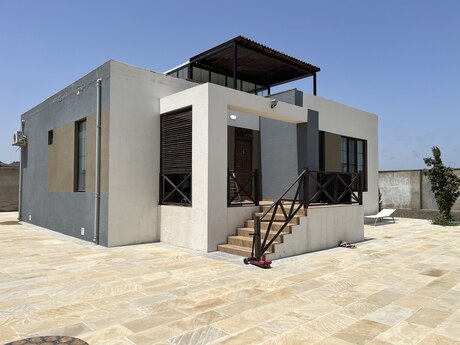 3 otaqlı həyət evi/bağ evi - Buzovna q. - 100 m²