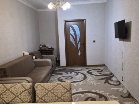 2 otaqlı köhnə tikili - Memar Əcəmi m. - 55 m²