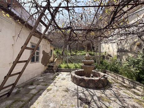 5 otaqlı ofis - Bayıl q. - 200 m²