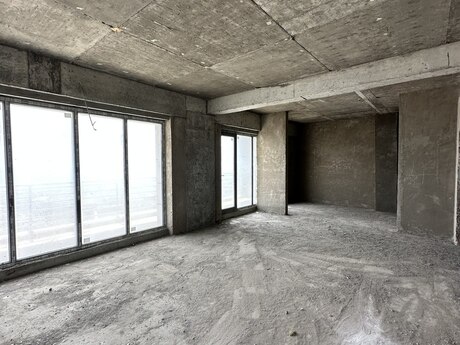 4 otaqlı yeni tikili - Ağ şəhər q. - 185 m²