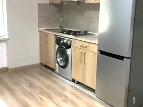 2 otaqlı köhnə tikili - Bakıxanov q. - 49 m²