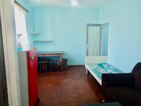 2 otaqlı köhnə tikili - Neftçilər m. - 40 m²