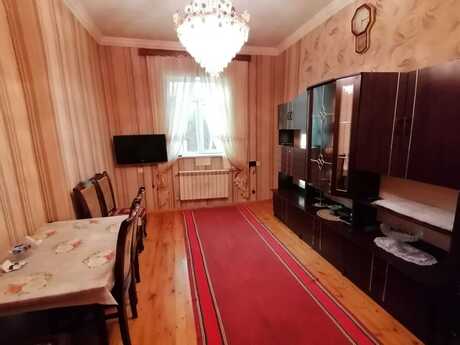 2 otaqlı həyət evi/bağ evi - Avtovağzal m. - 60 m²