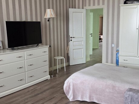 3 otaqlı yeni tikili - Nizami m. - 162 m²