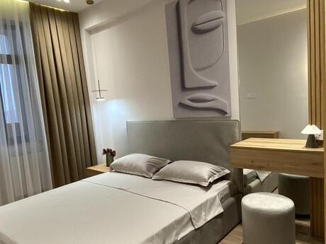 2 otaqlı yeni tikili - Azadlıq Prospekti m. - 70 m²