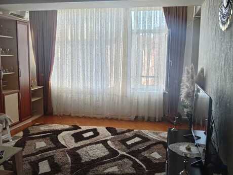 1 otaqlı köhnə tikili - Gənclik m. - 52 m²
