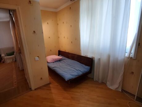 3 otaqlı köhnə tikili - Nərimanov r. - 70 m²