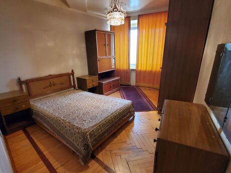 3 otaqlı köhnə tikili - Nərimanov r. - 70 m²