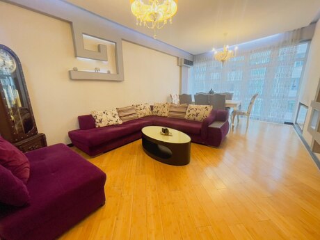 3 otaqlı yeni tikili - Şah İsmayıl Xətai m. - 120 m²