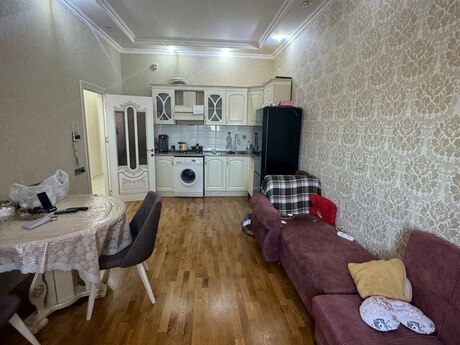 2 otaqlı yeni tikili - 9-cu mikrorayon q. - 55 m²