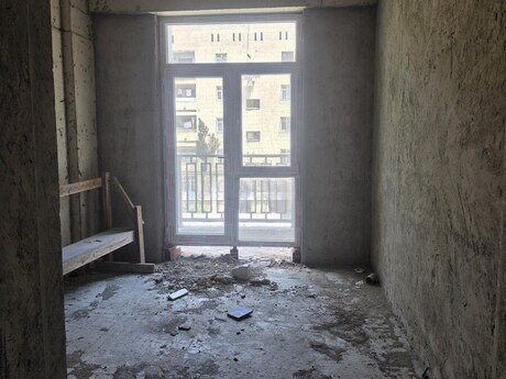 2 otaqlı yeni tikili - Xətai r. - 77 m²