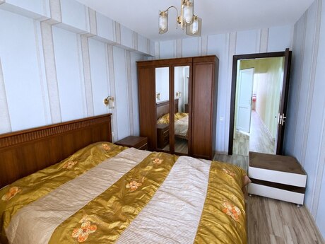 2 otaqlı köhnə tikili - Yasamal r. - 70 m²