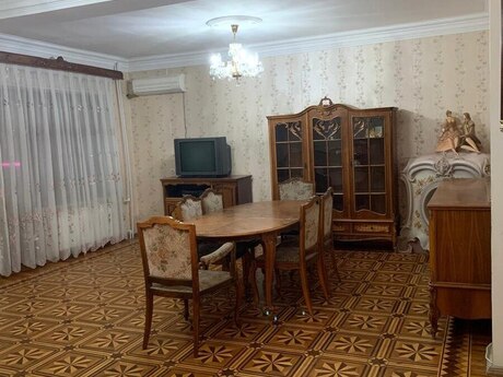 5 otaqlı köhnə tikili - Azadlıq Prospekti m. - 130 m²