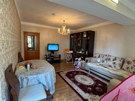 4 otaqlı köhnə tikili - 28 May m. - 120 m²