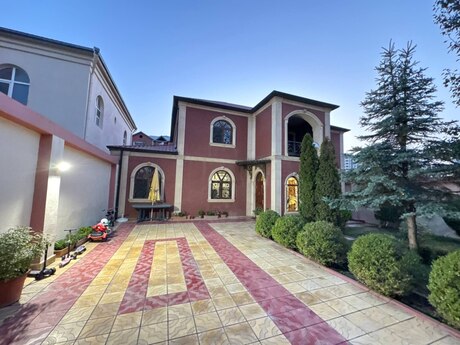 6-комн. дом/дача - пос. Бадамдар - 250 м²