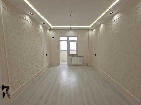 2 otaqlı köhnə tikili - İnşaatçılar m. - 50 m²
