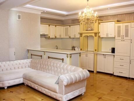 3 otaqlı yeni tikili - Nərimanov r. - 155 m²