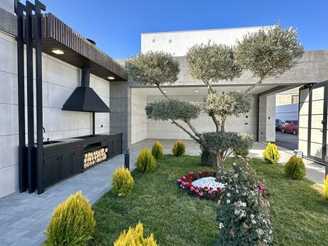 5 otaqlı həyət evi/bağ evi - Mərdəkan q. - 260 m²