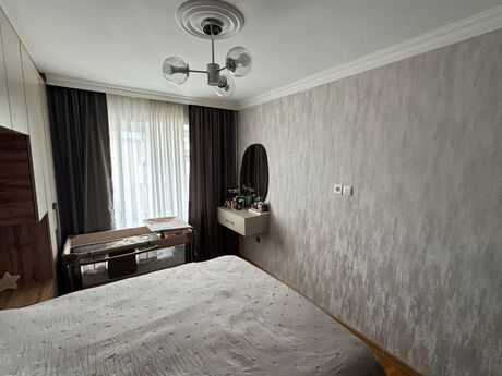 2 otaqlı köhnə tikili - İnşaatçılar m. - 65 m²