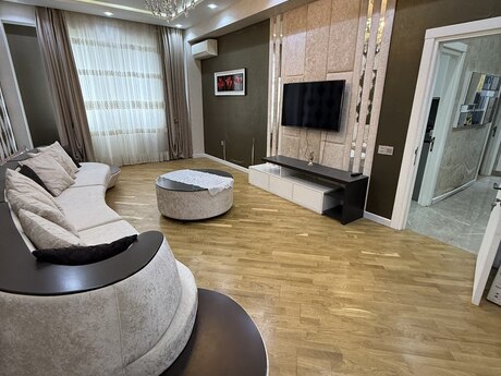 2 otaqlı yeni tikili - Qara Qarayev m. - 75 m²