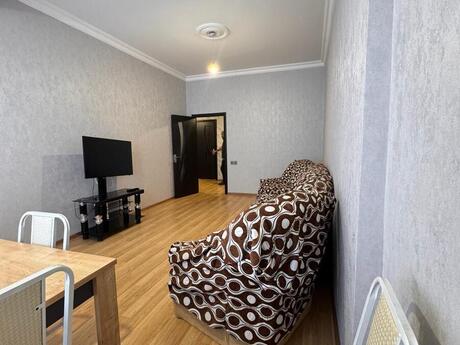 3 otaqlı yeni tikili - Nəsimi r. - 130 m²