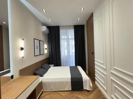 3 otaqlı yeni tikili - Nəriman Nərimanov m. - 80 m²