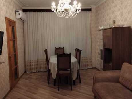 2 otaqlı köhnə tikili - Memar Əcəmi m. - 55 m²
