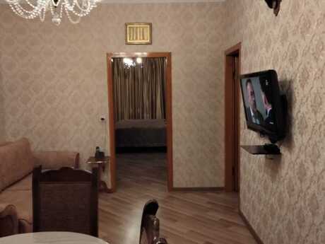 2 otaqlı köhnə tikili - Memar Əcəmi m. - 55 m²