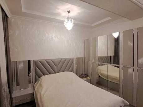 3 otaqlı yeni tikili - Bakıxanov q. - 75 m²