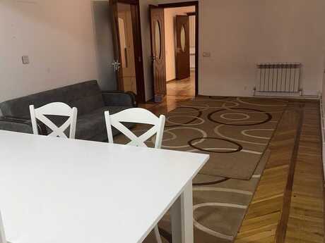 3 otaqlı köhnə tikili - Yasamal r. - 60 m²
