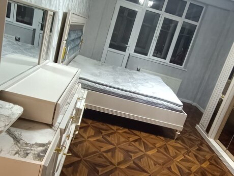 3 otaqlı yeni tikili - Xalqlar Dostluğu m. - 85 m²