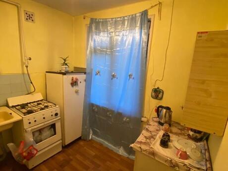 1 otaqlı köhnə tikili - Qara Qarayev m. - 30 m²