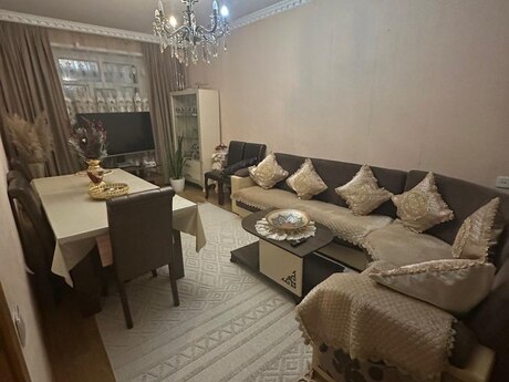 3 otaqlı köhnə tikili - Hövsan q. - 85 m²