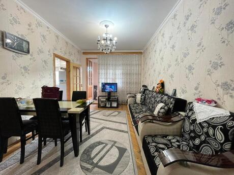 2 otaqlı köhnə tikili - Azadlıq Prospekti m. - 44 m²