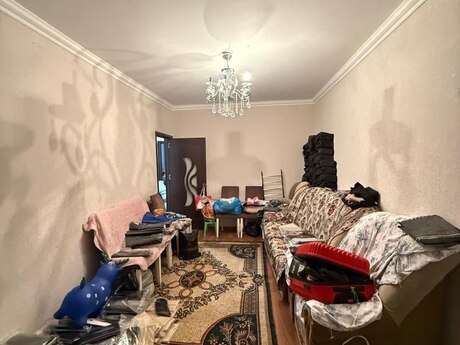 3 otaqlı köhnə tikili - Həzi Aslanov m. - 80 m²