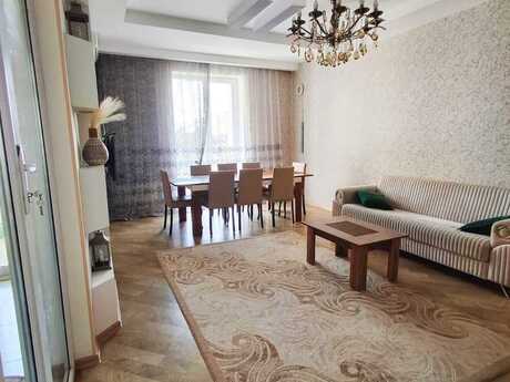 3 otaqlı yeni tikili - Əhmədli m. - 80 m²
