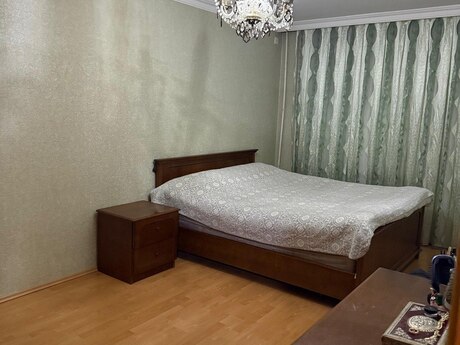 3 otaqlı köhnə tikili - Neftçilər m. - 85 m²