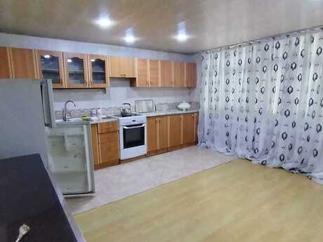 2 otaqlı köhnə tikili - Elmlər Akademiyası m. - 80 m²