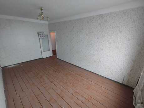 3 otaqlı köhnə tikili - Xalqlar Dostluğu m. - 75 m²